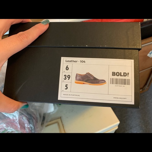 Genuine leather wing tip shoes - Picture 4 of 5